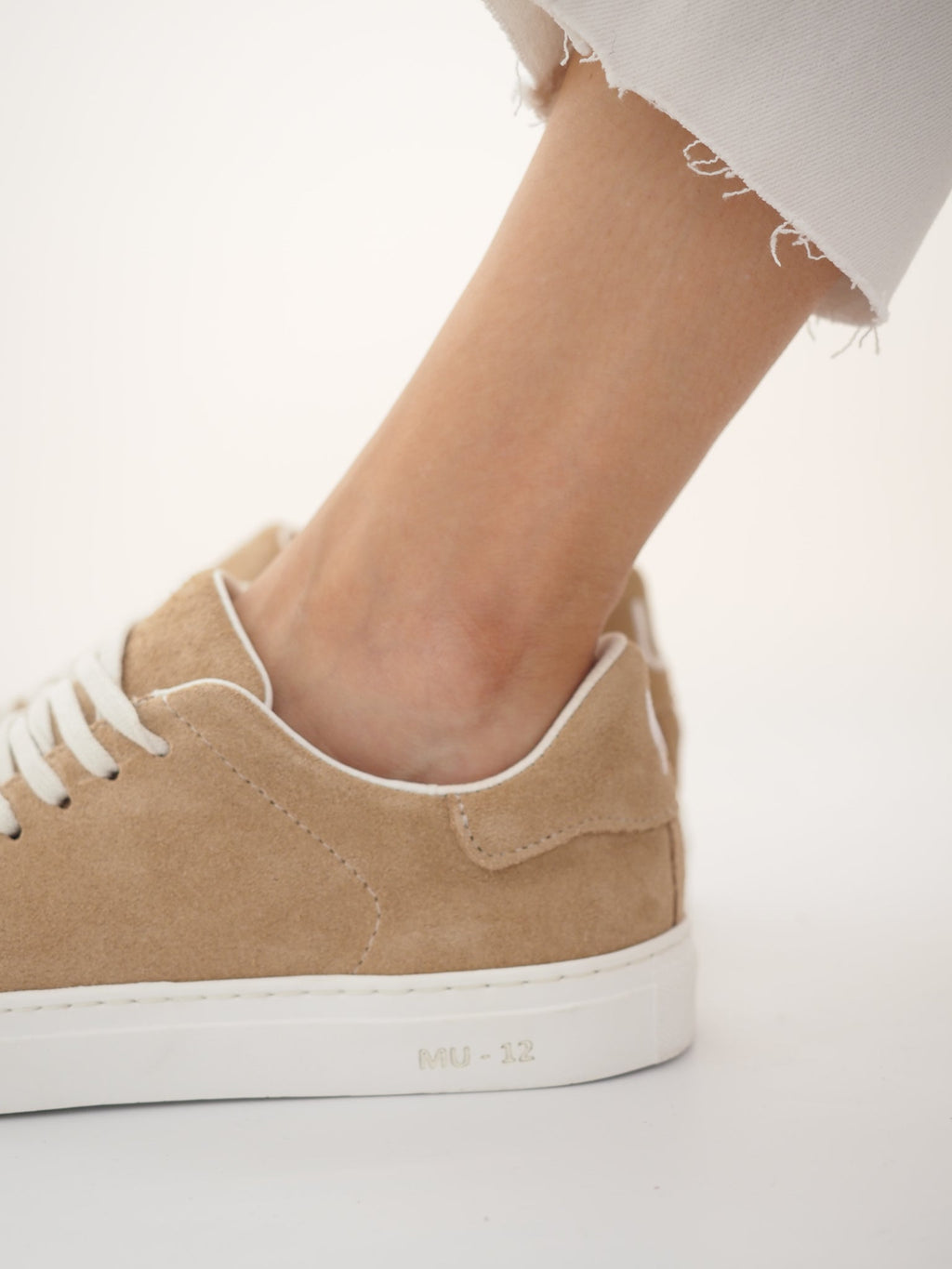 ICON BEIGE (MU-12)