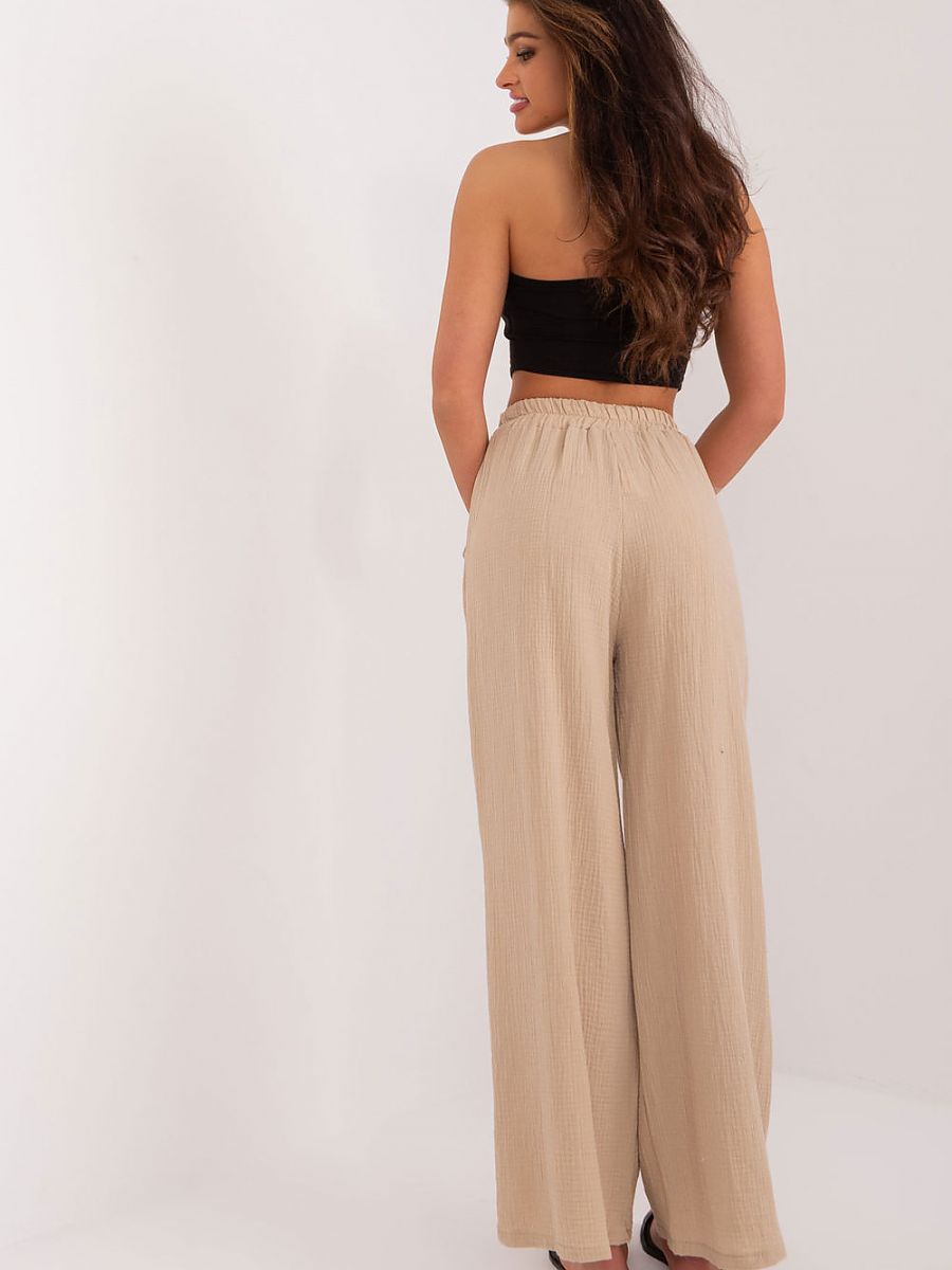 Pantalón de mujer beige